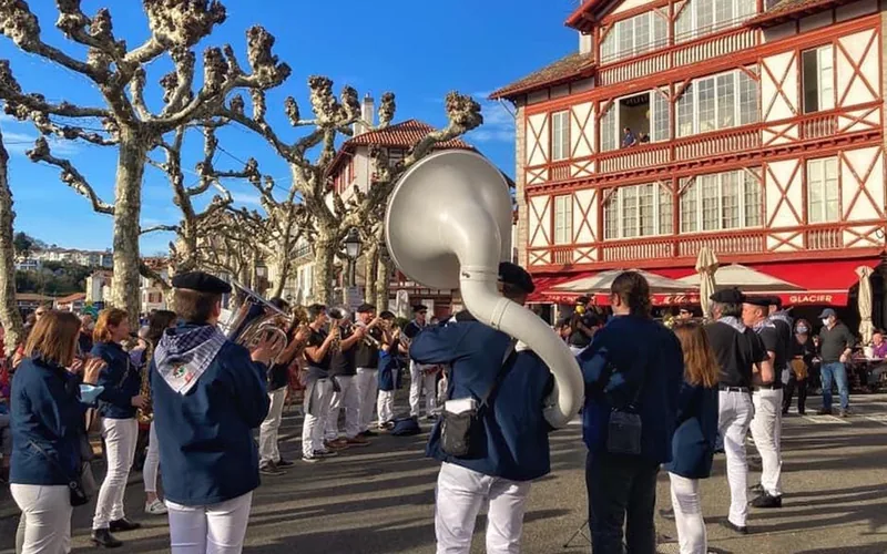 Concert au Kiosque Avec la Kaskarot Banda in Saint-Jean-de-Luz