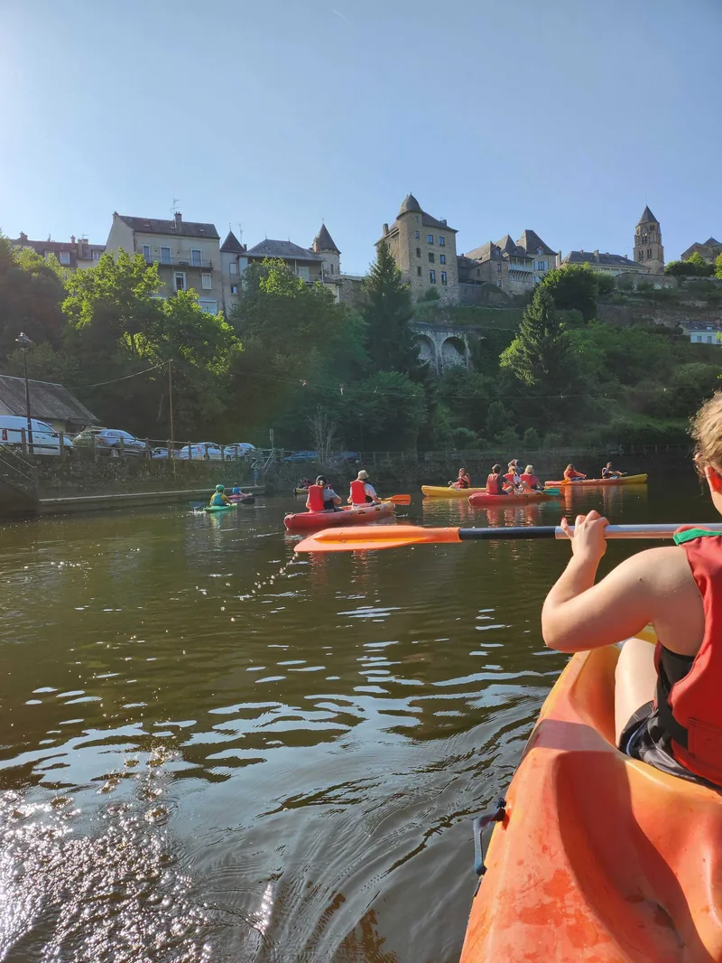 Uzerche En Canoe – Visite Sur la Vezere