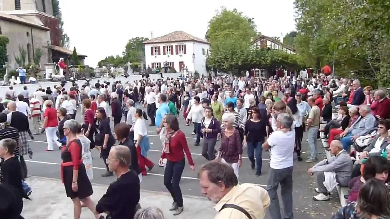 Festival Herri Uzta : Mutxikoaren eguna in Arcangues
