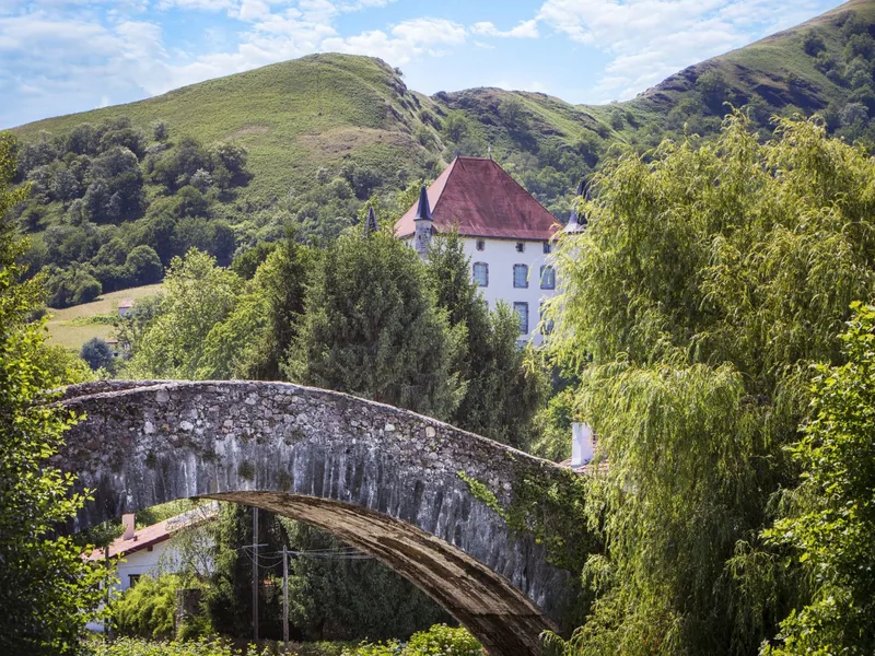 Visite En Basque de Baigorri in Saint-Etienne-de-Baigorry