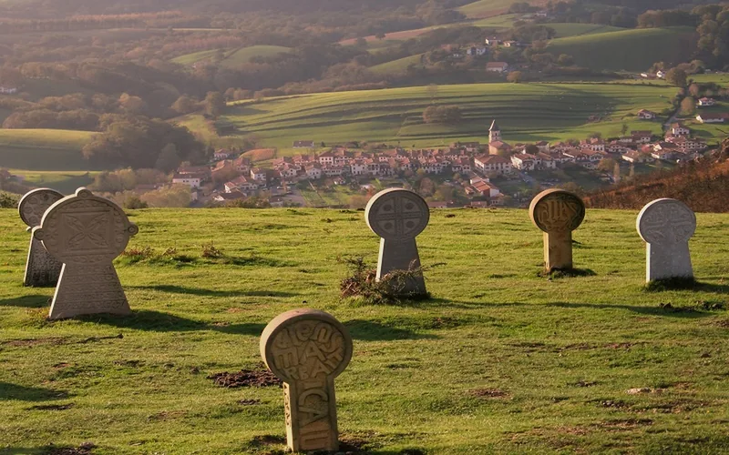 Randonnee Accompagnee : Crepuscule Gourmand a la Chapelle de L’Aube…