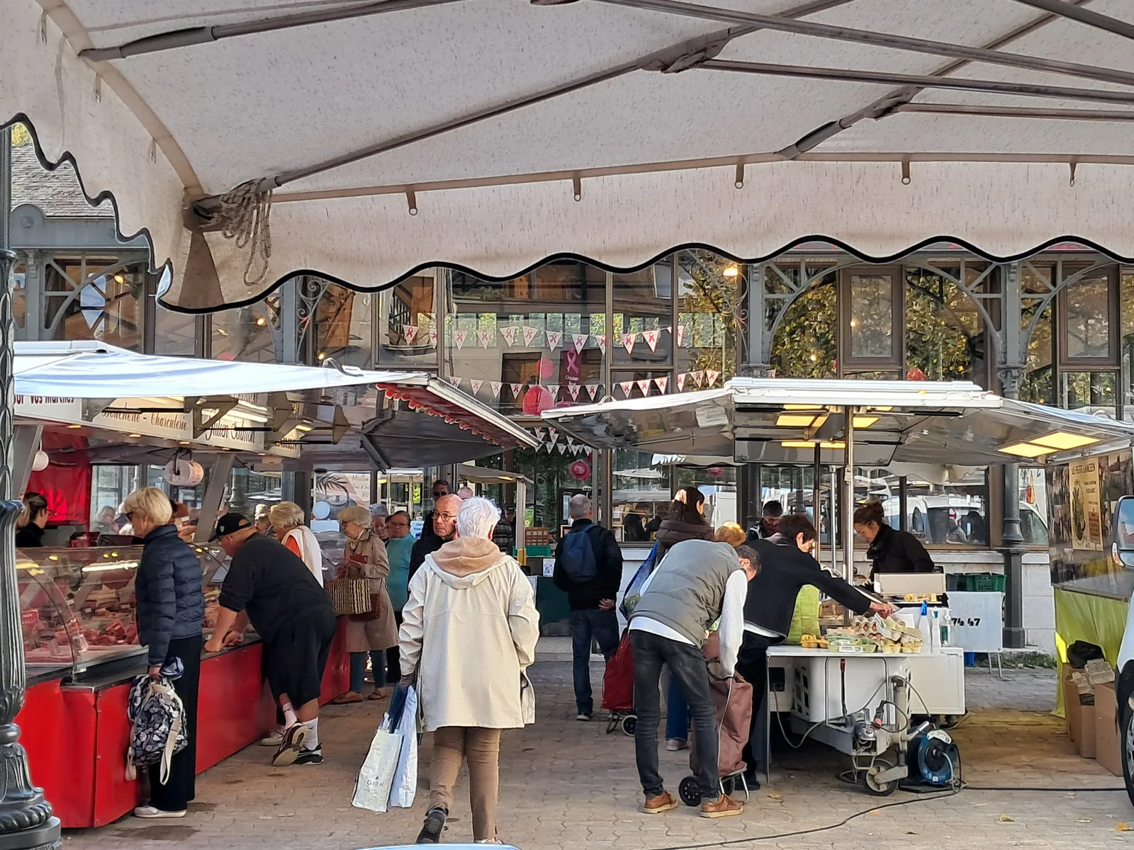 Vendôme Market: Local Fresh Produce
