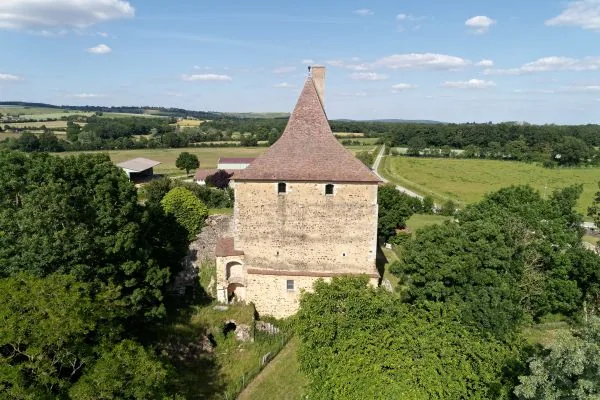 Tour de Vesvre: Medieval Heritage and Craft Skills