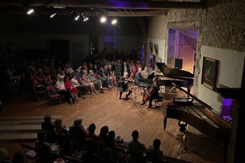La Grange aux Pianos Festival