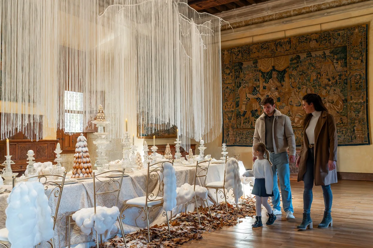 Azay-le-Rideau: The Art of Festive Pâtisserie