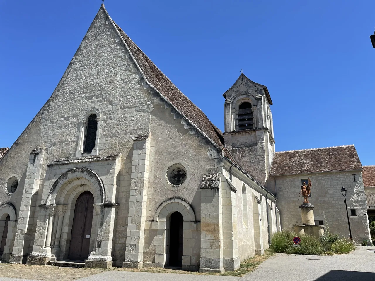 Chaumussay in Black and White: A Village Album